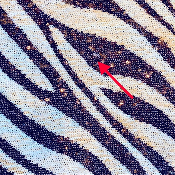 GUESS | Glow In The Dark Dress - Picture 14 of 14